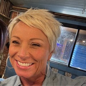 Meet your Posher, Karen